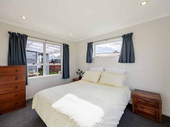 4 Robinson Crescent, Tamatea