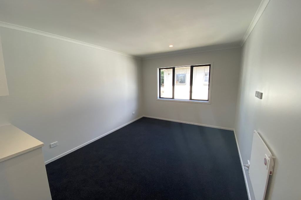 Studio Room in Top Hamilton East Location - Widok 4