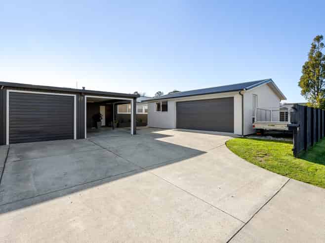 27 Glen Lynne Avenue, Queenwood