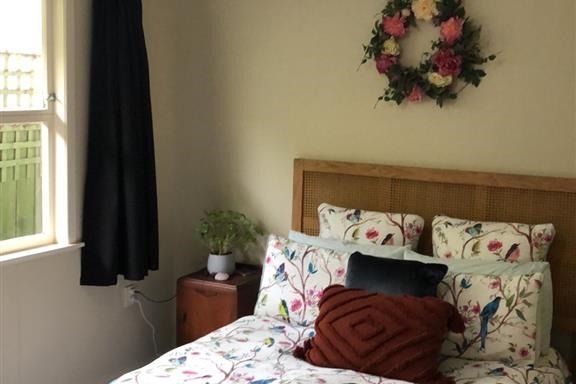 Charming Hamilton East Retreat - Więcej