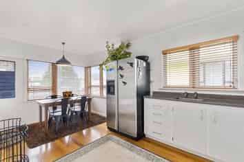 26 Montmere Avenue, Te Atatu Peninsula