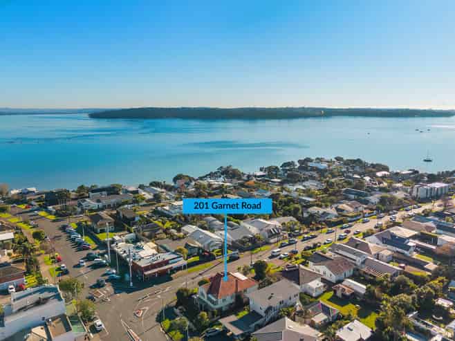 201 Garnet Road, Westmere