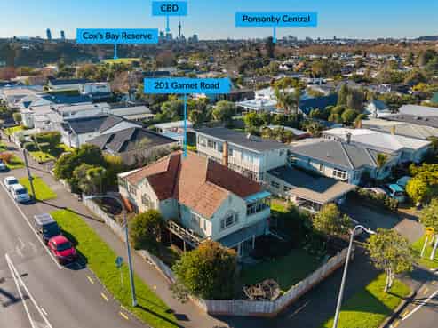 201 Garnet Road, Westmere