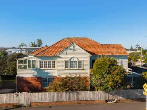 201 Garnet Road, Westmere