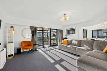 1/5 Alyson Place, Stoke