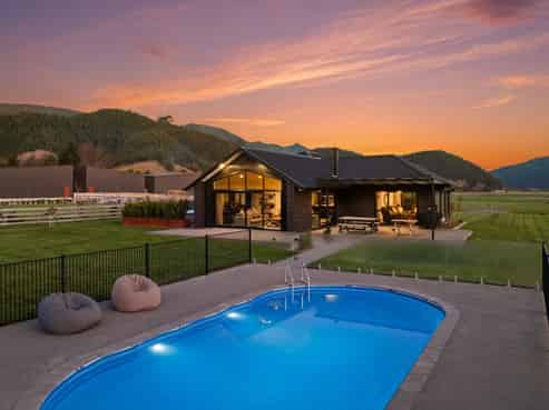 4 Sirocco Place, Koromiko