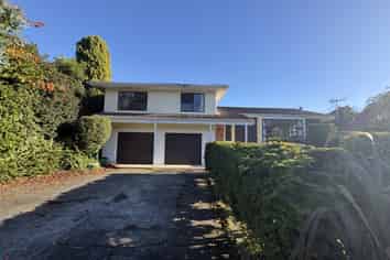 33 Argyle Street , Levin