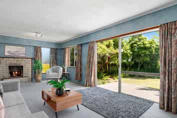 5 St Catherine Crescent, West Harbour