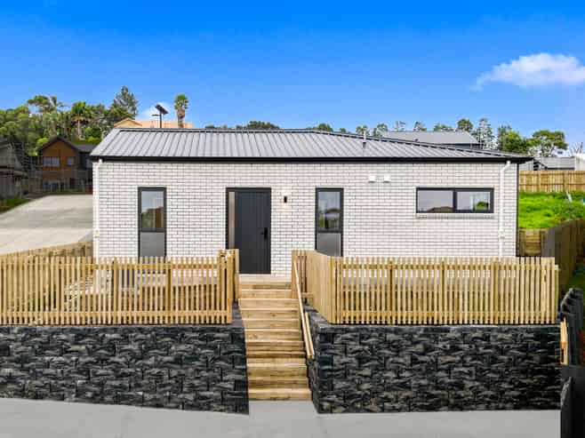 7 Harakeke Lane, Orewa