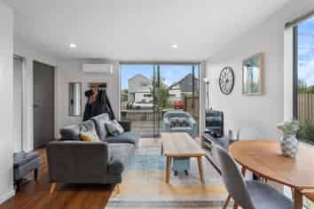 1/14 Leitch Street, Somerfield
