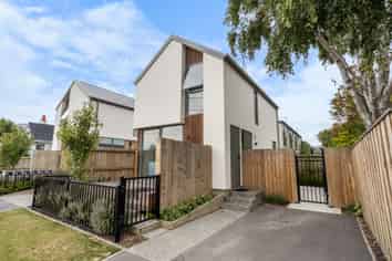1/14 Leitch Street, Somerfield