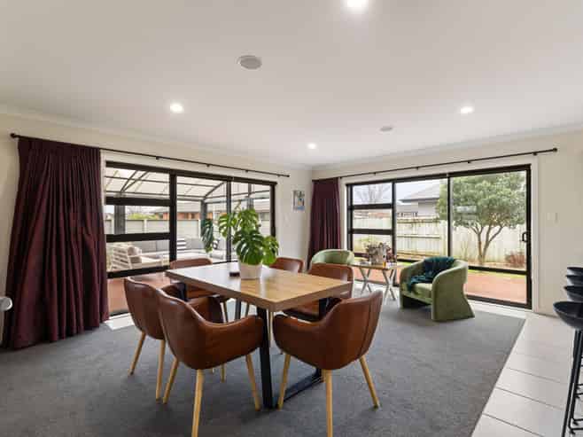 6 Trump Place, KELVIN GROVE