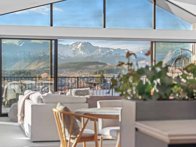 71 West Meadows Drive, Wanaka
