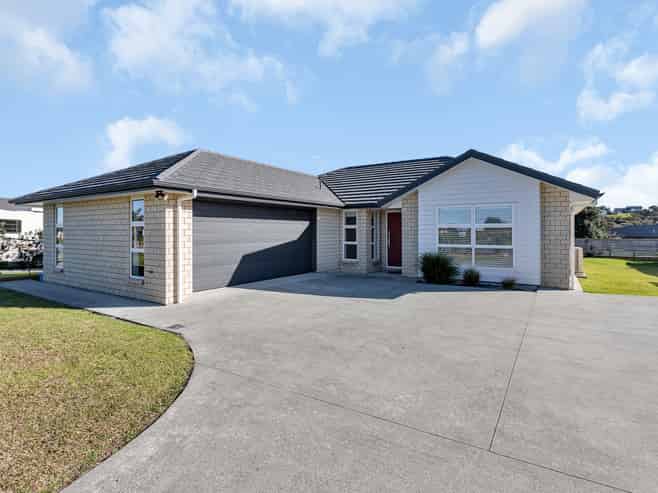 80 Tamure Place, Ruakaka