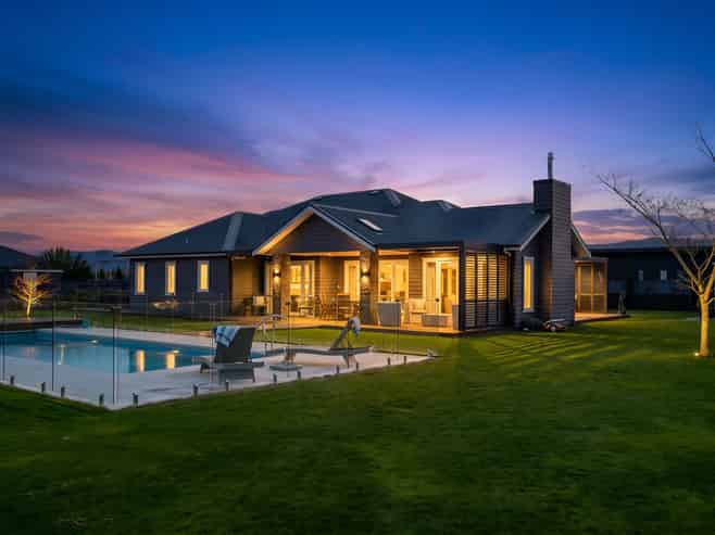 27 Mill Grove, Clareville
