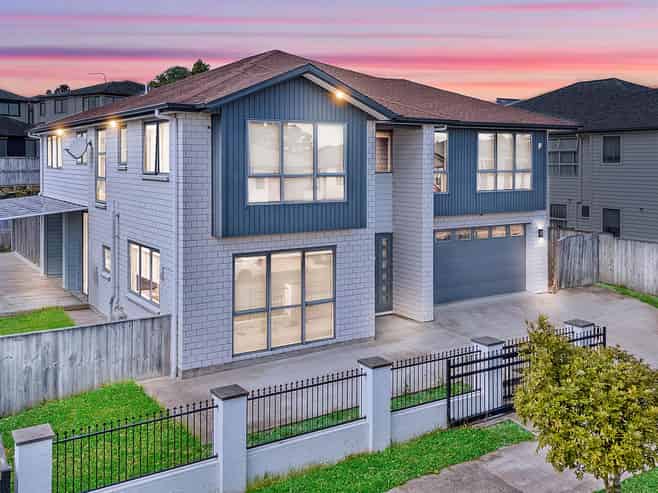 10 Perehia Road, Flat Bush