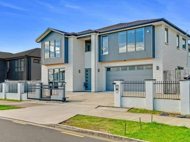 10 Perehia Road, Flat Bush
