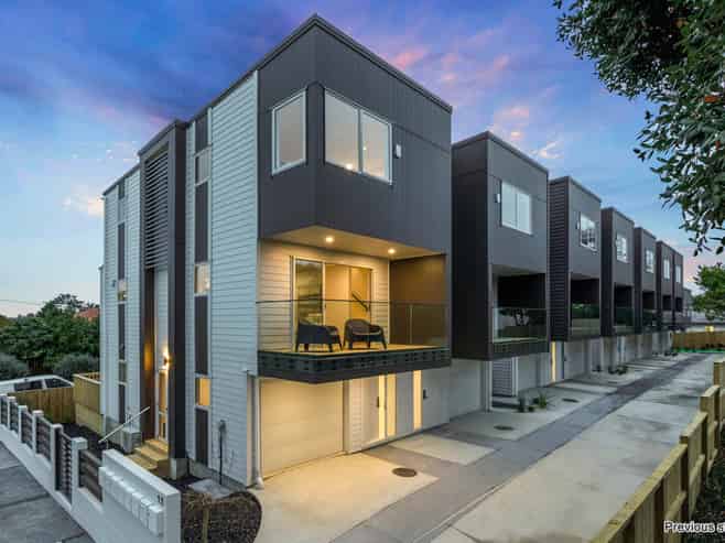 4/13 Beatrix Street, Avondale