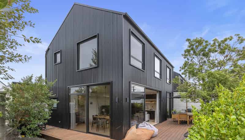12 Lindsay Street, Saint Albans