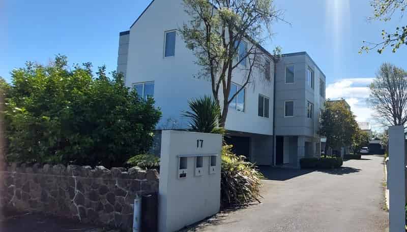 4/17 Eversleigh Street , Saint Albans