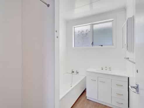 5D Bromley Place, Westown