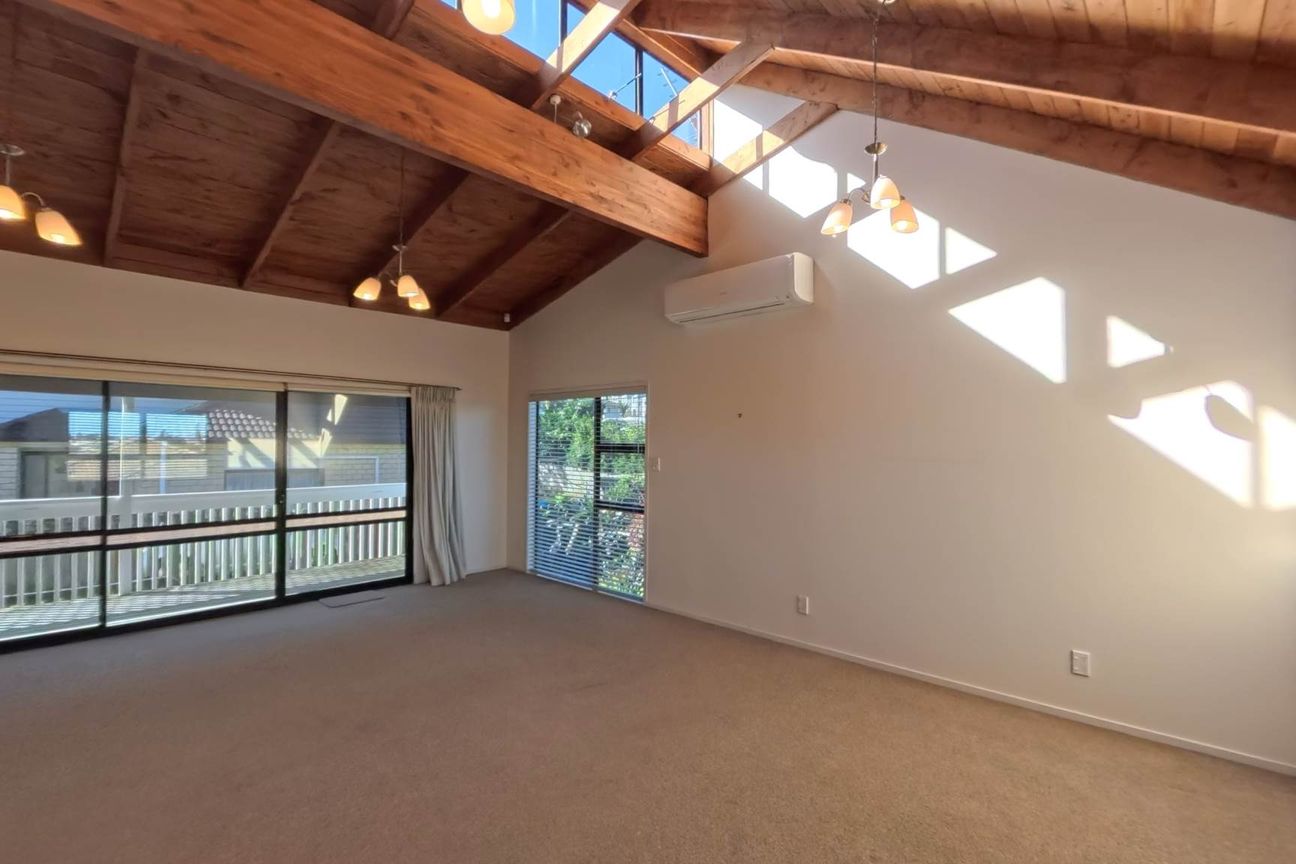 Spacious 4-Bed Family Haven in Mt Roskill – La... - Ansicht 2