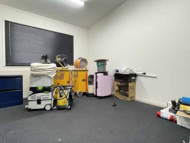 Smart office space with warehouse and yard
