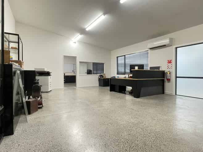 Smart office in Bromley’s industrial precinct