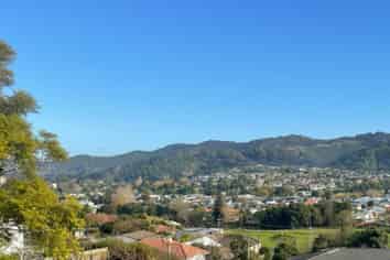 42B Anzac Road, Morningside