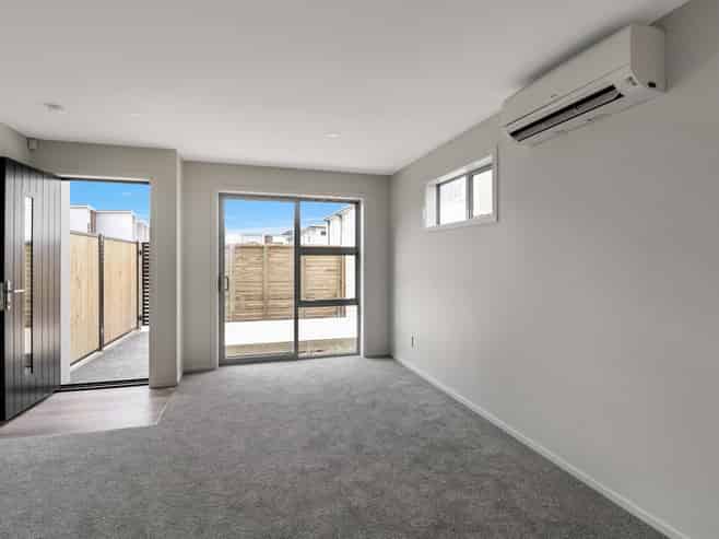 1 McGrath Way, Taita