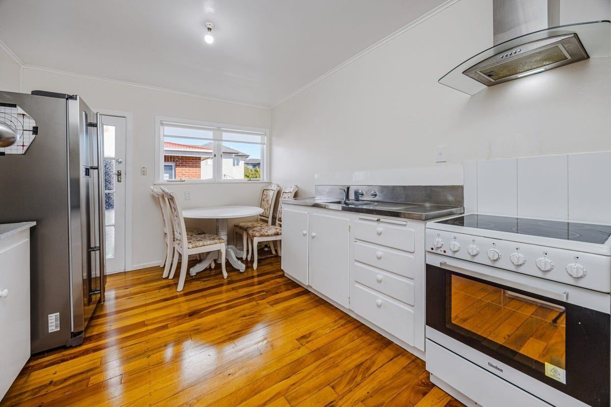 Sunny, Freshly Refreshed & Conveniently Located - Ansicht 4