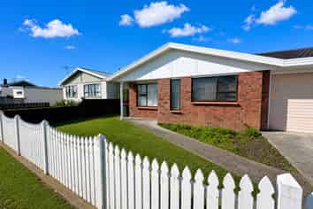 50 Wilson Street, Hawera