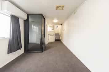 1/920 Victoria Street, Hamilton Central