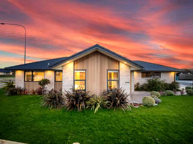 18 Antill Street, Woodend