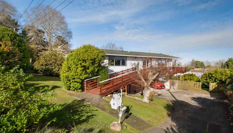 8 Lewis Street, Paeroa