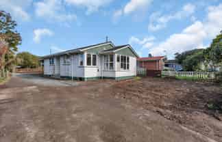 24 Meadow Park Crescent, Tikipunga