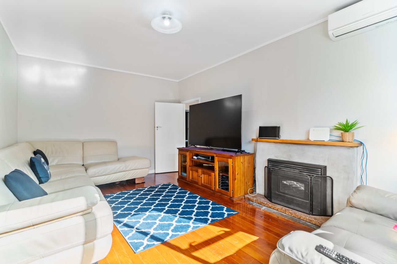 Spacious Home with Large Backyard - Więcej