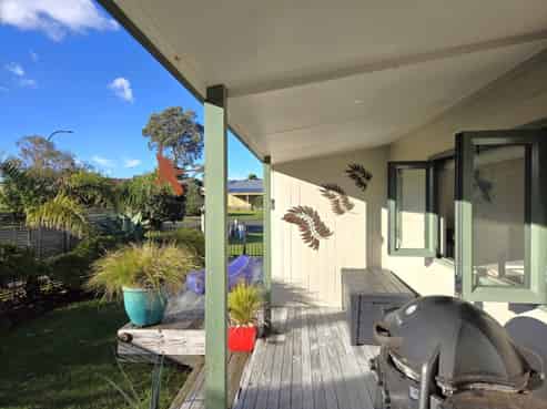 105 Castle View Road, Matarangi