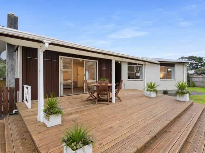 57 Martin Road, Paraparaumu Beach