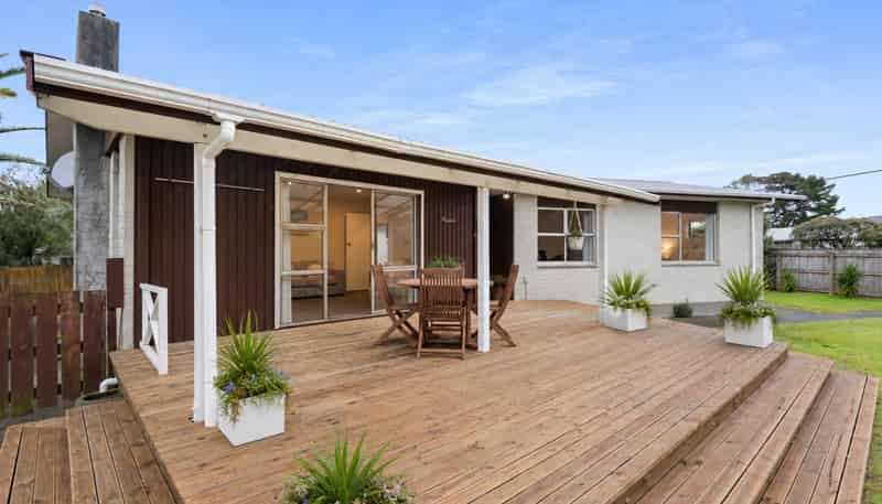 57 Martin Road, Paraparaumu Beach