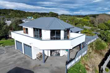  3B Rutherglen Road, Paroa