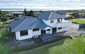 3B Rutherglen Road, Paroa