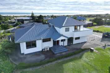  3B Rutherglen Road, Paroa