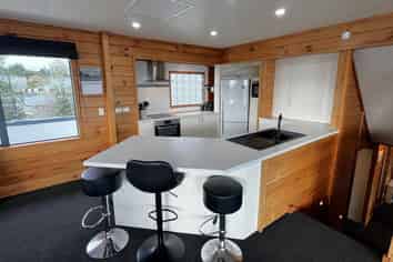  3B Rutherglen Road, Paroa