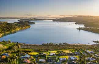 40 Muritai Road, Parua Bay