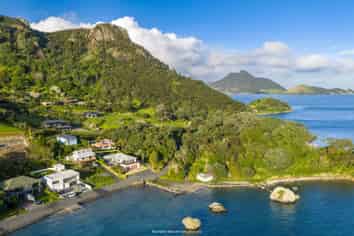 23 Beach Road, Whangarei Heads