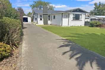 13 Augustus Street , Carterton