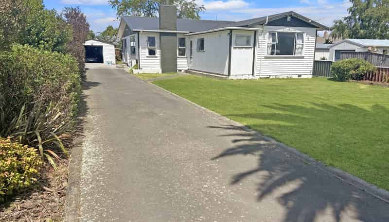 13 Augustus Street , Carterton