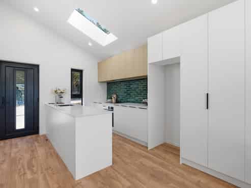 27 Westhaven Drive, Tawa
