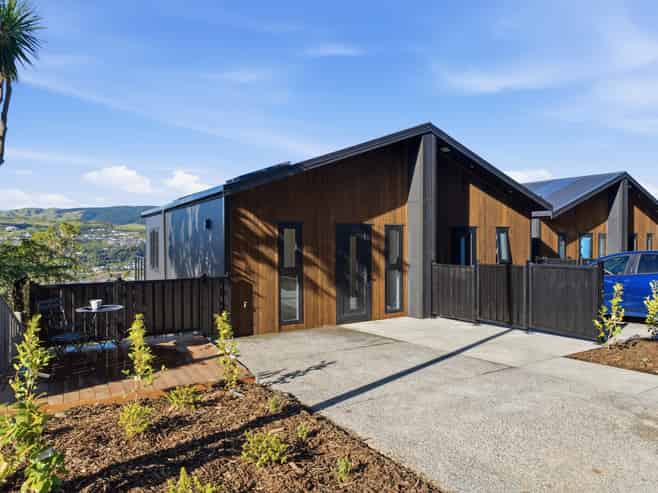 27 Westhaven Drive, Tawa